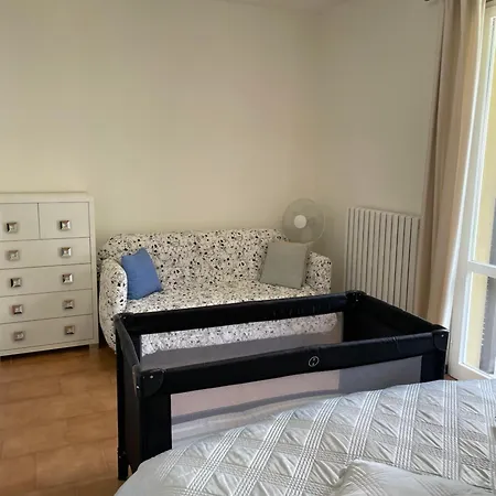 בית נופש Casa Ambra, 50m Vom Comer See, 2 Private Parkplaetze
